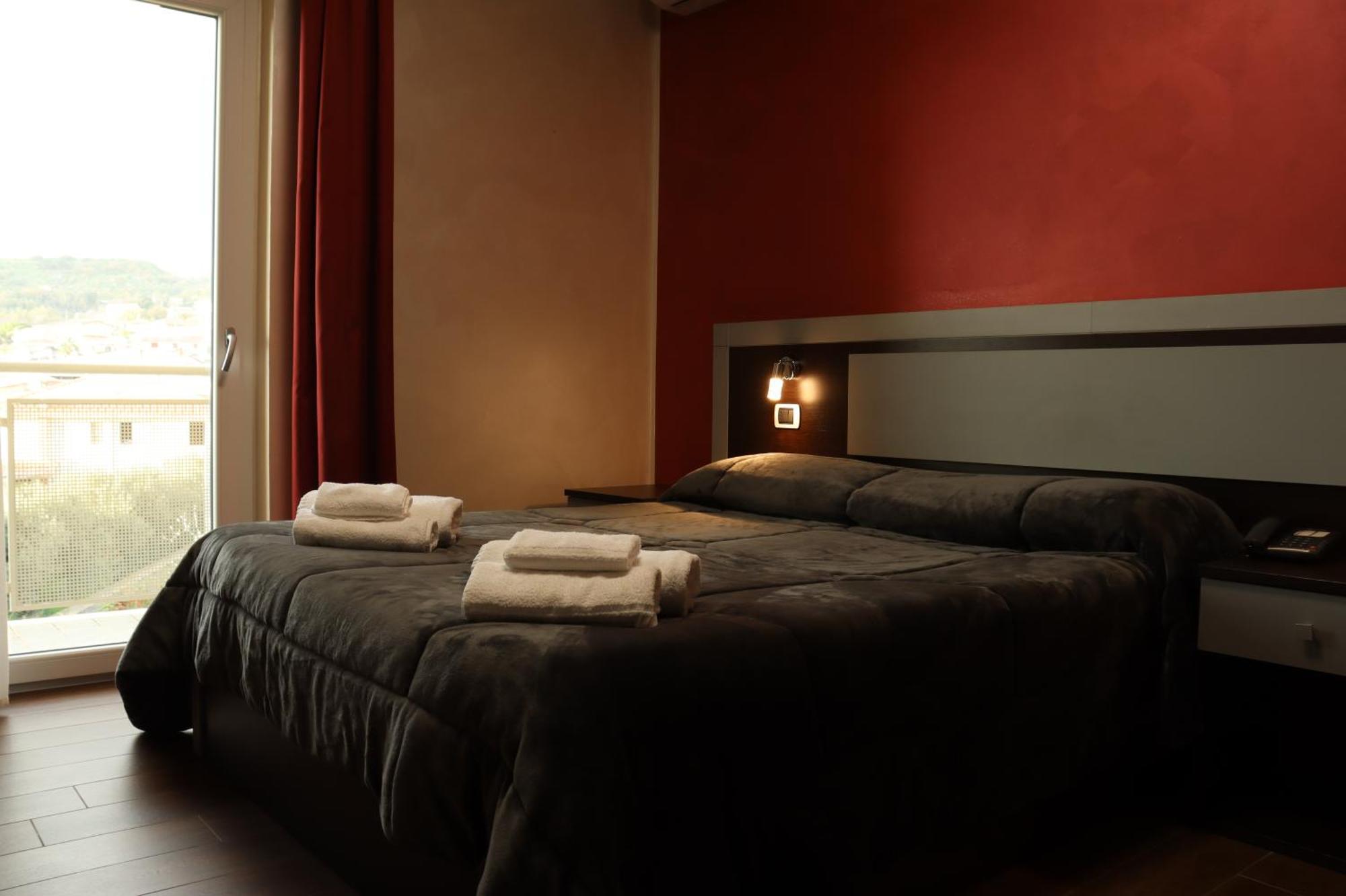 Hotel Paradiso ファレルナ エクステリア 写真