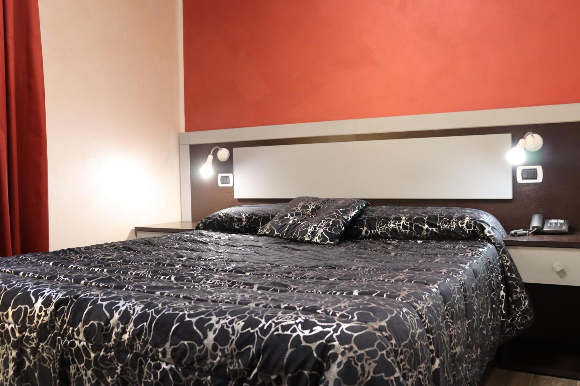Hotel Paradiso ファレルナ エクステリア 写真